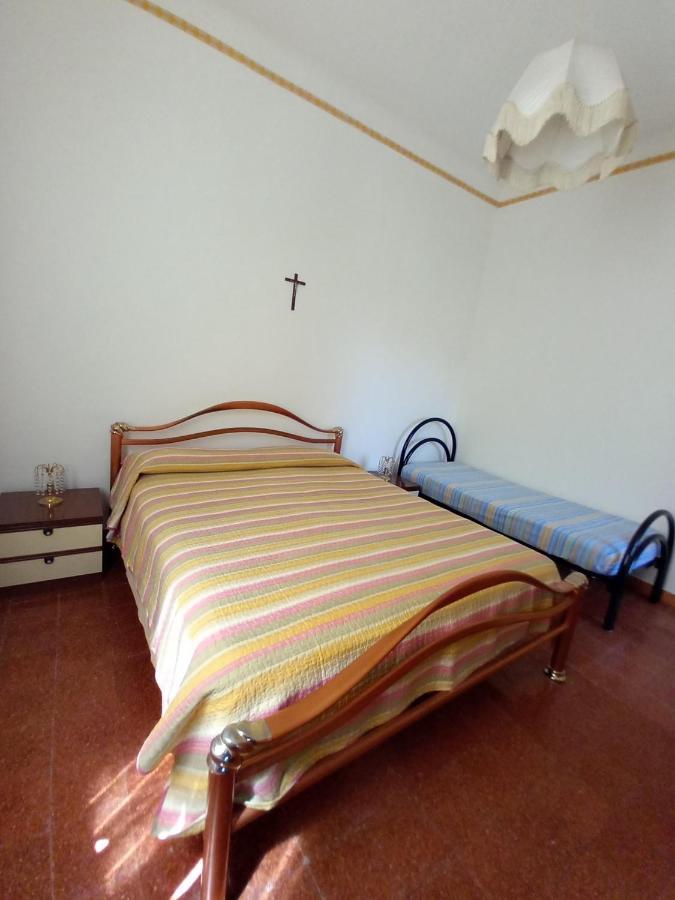 B&B Le Palme Чивитанова Марке Екстериор снимка